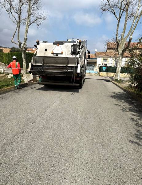 Emulsion de bitume en chargement pour bi-répandeur