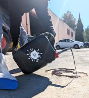 Reboucher un nid de poule avec de l'enrobé à froid