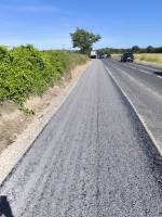 Emulsion gravillonnée par camion pata